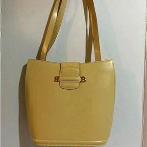Bally beige leather shoulder handbag